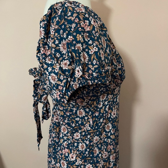 As U Wish Navy Floral Midi Dress w/ Open Back Tie S - Picture 4 of 7